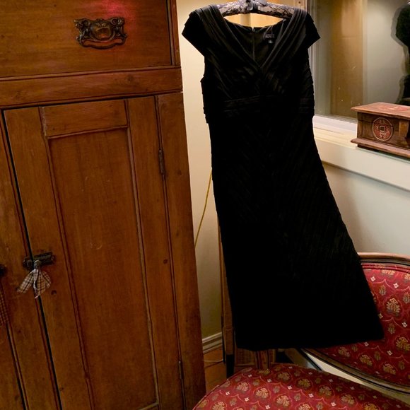 Adrianna Papell, Dress, Under knee, Size 10, Black, Strech, lining top. - Picture 10 of 10